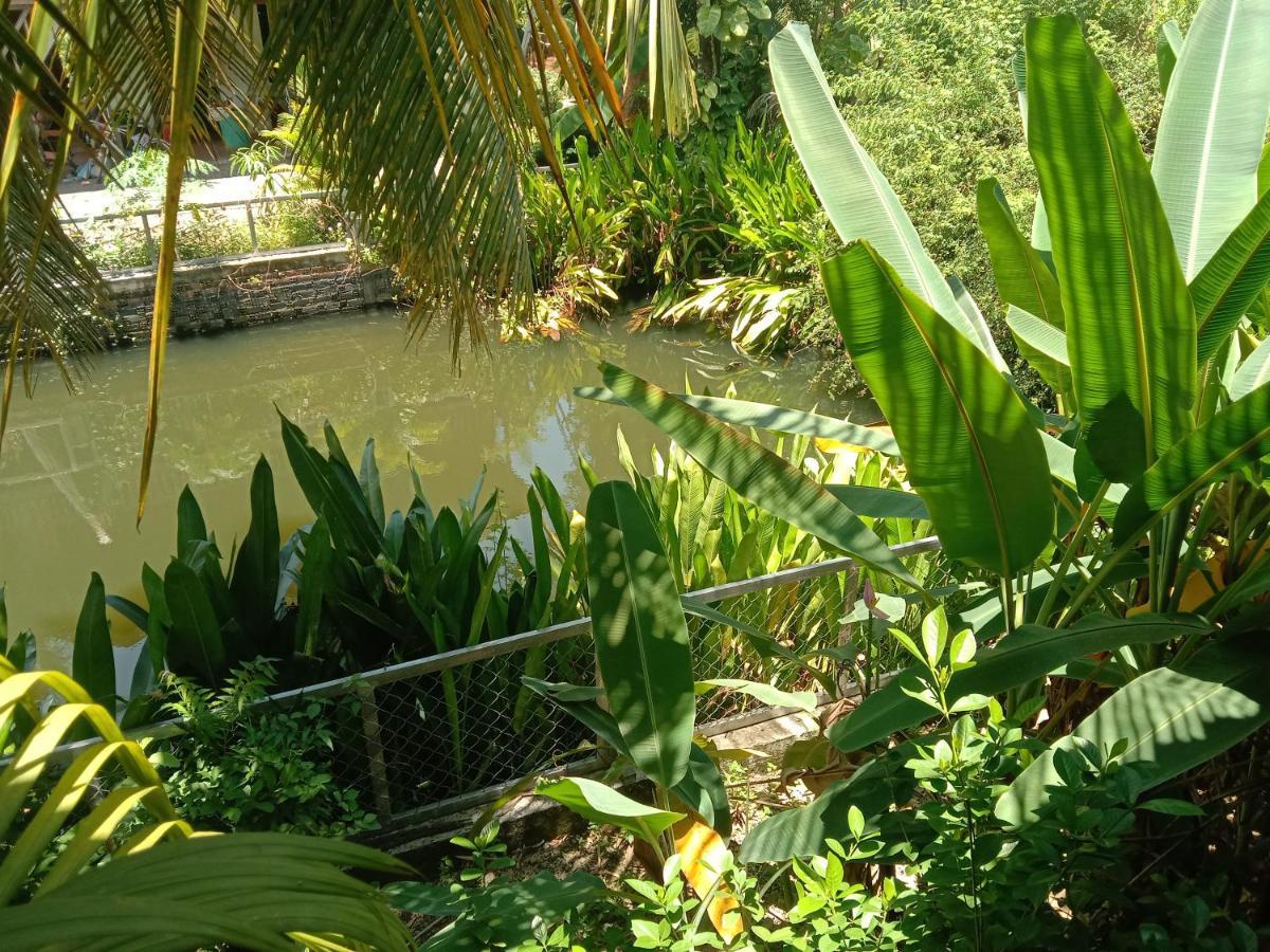 O'Hamok Family Homestay Battambang Exterior photo